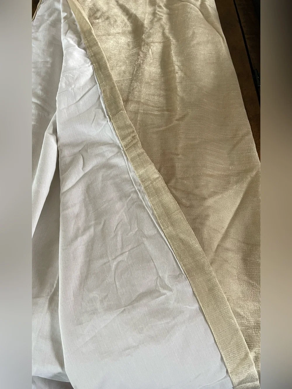 NWOT Quince Luster Velvet Curtain - Single Panel, 48 X 96 (Champagne)